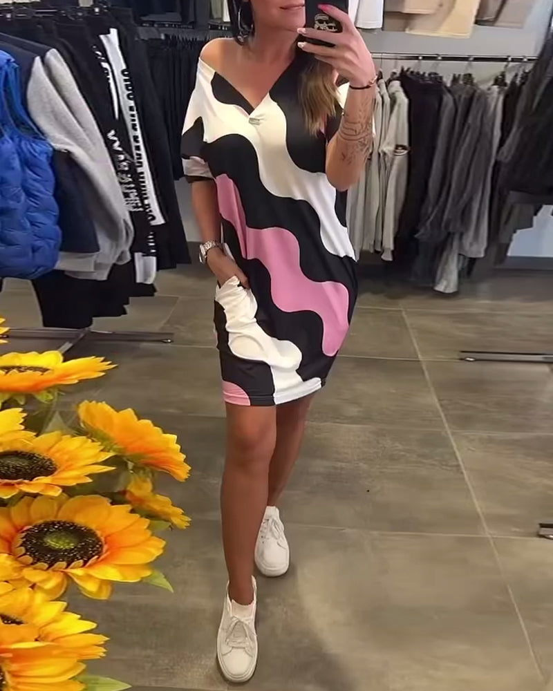 MALVINA – Letnie sukienki z wzorem fal i dekoltem w kształcie litery V